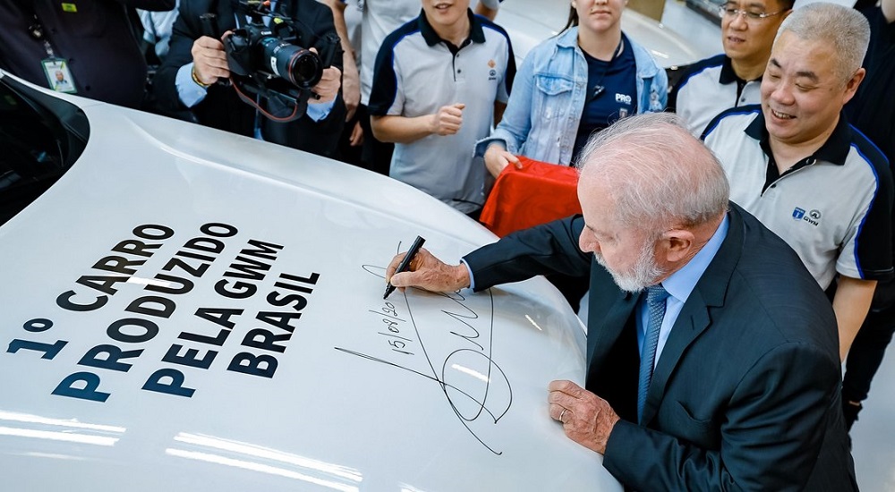 Fábrica de autos chinos en Suramérica