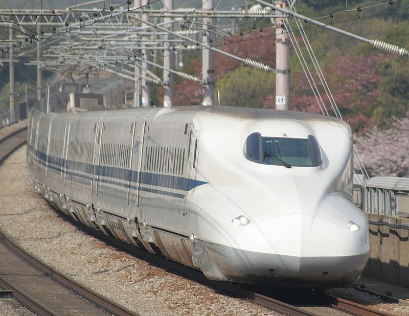 Shinkansen cumple 60 años