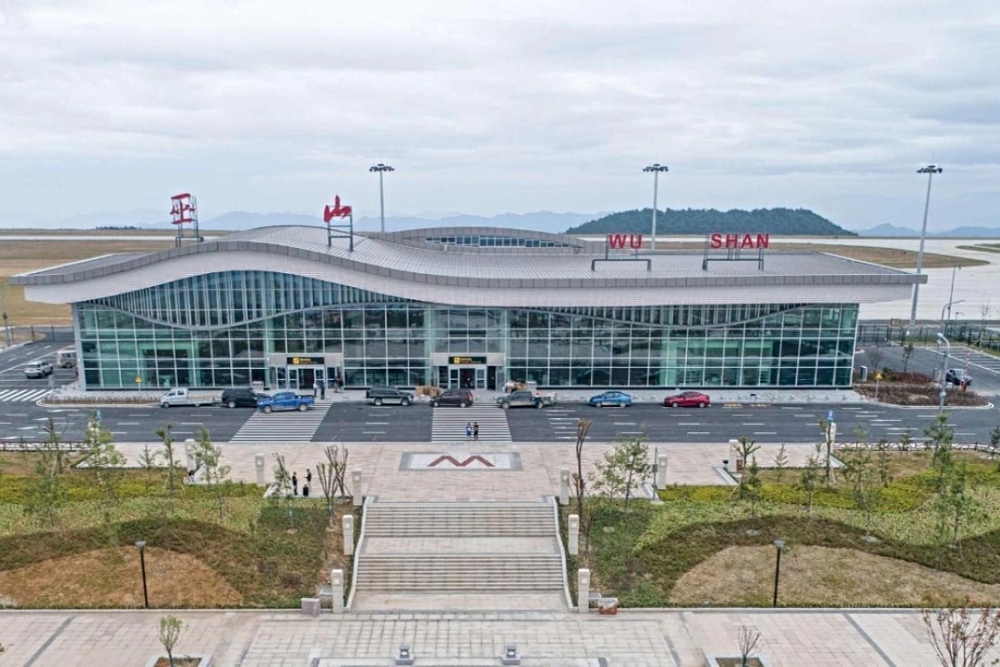 Un aeropuerto en las nubes