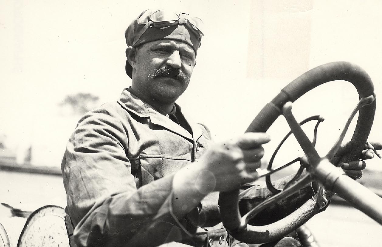 Louis Chevrolet, piloto y empresario de automóviles estadounidense