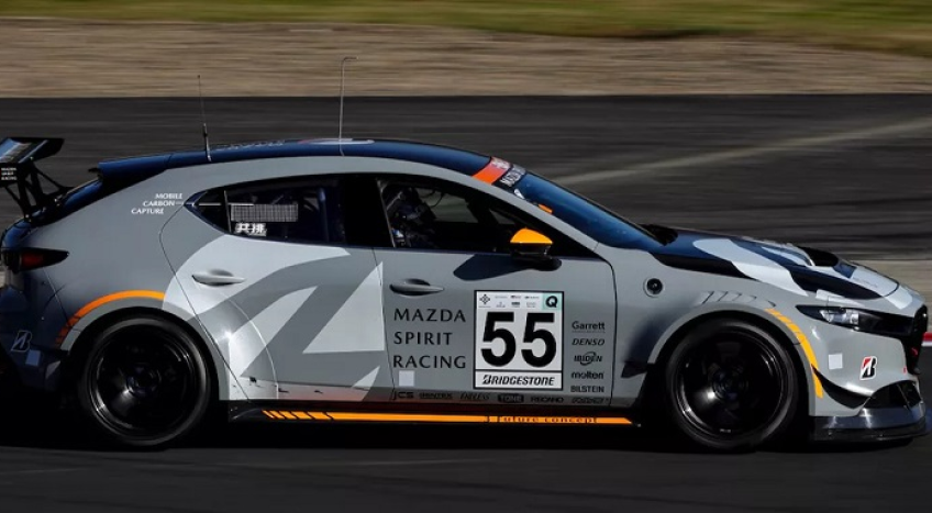 Mazda por capturar emisiones de CO2 durante la marcha del vehículo