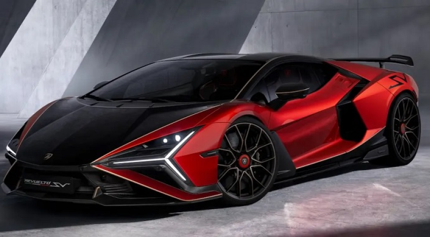 Lamborghini Revuelto SV