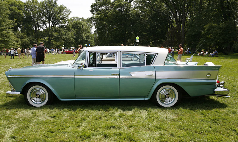 Rambler Six Deluxe 5810 Series sedan